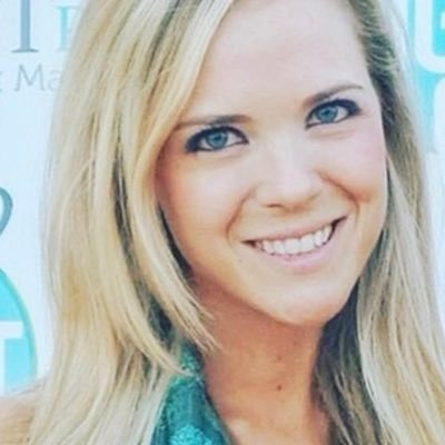 elbeegolf's profile picture. Golfer extraordinare. Texan in Florida. Light packer. Rock at parallel parking and I drive my SUV like a racecar. Here to avoid all my Facebook friends.