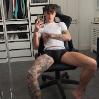 tattooedtwink69 (@tattooedtwink69) 's Twitter Profile
