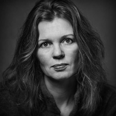 RianneFotograaf's profile picture. ▪️Kunstfotograaf▪️ Wat is mooi..nieuw/vergaan..grof/verfijnd..niet te zeggen..het draait om gevoel #kunstfotografie #portret #fotograaf #blackandwhitephotoart