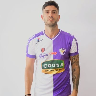 C.A. Fénix ⚽️ ex Nacional, Wanderers, Defensor Sp., Independiente de Avellaneda, Sudamerica, Racing, Belgrano de Córdoba, Central Córdoba, Lorca de España.