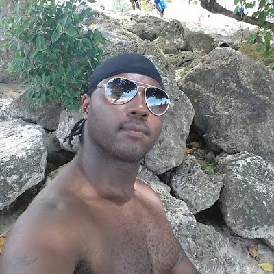 elephantman42's profile picture. 