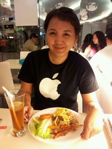 akocroselyn's profile picture. 