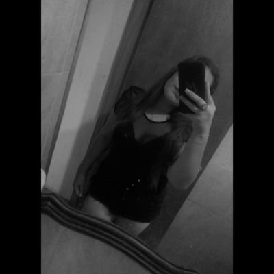 Luna_trey23's profile picture. 𝑳𝒖𝒏𝒊𝒕𝒂𝒂🤍.
ig:_silvina642_
28\04🥳