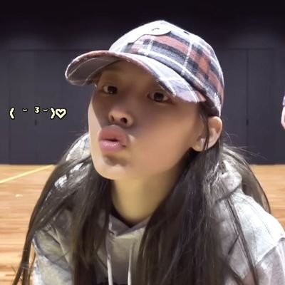 mahro1025's profile picture. 