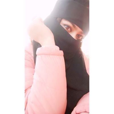 m_u_s_kii's profile picture. Jo v hu Jese v hu bhot khush hu Alhamdulillah ♥️