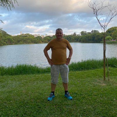 HiltonVasco70's profile picture. 