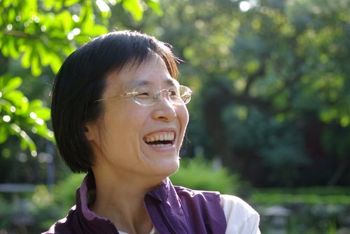 c2652536's profile picture. 家醫科醫師，上醫醫國，希望每個人從內而外的健康，我們有公平正義的社會，這個社會以彼此為榮。