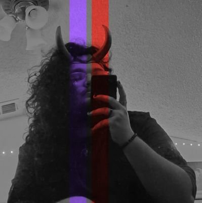 clique theørist \ writer \ poet \ 21 \ ⊬
per aspera ad astra / et chaøs incedere