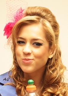 FC DEDICADO A minha Loiriiinha @SophiaAbrahao ☼..♫ Nossa, nossa assim voc me mata..♪ Meu Chocolate Brancooo! EU SOU REBELDE E VOC? Queroo Miojiiiin @Lua_Blanco