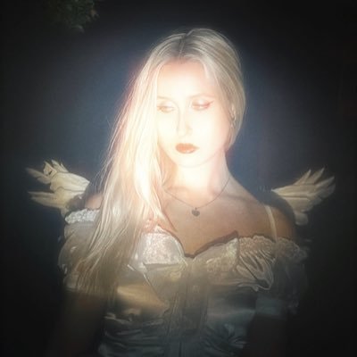 follow my band @softsirenmusic 𓆩♡𓆪⋆☨ ⋆ TOO FAR GONE IS OUT NOW