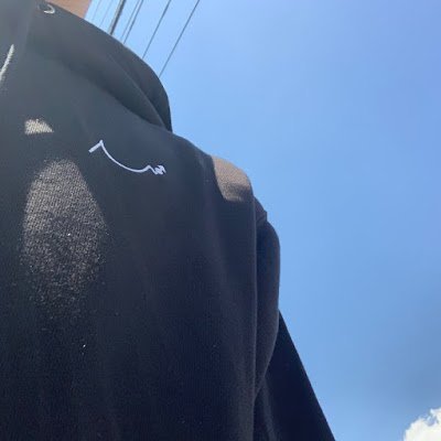 株式投資が趣味の社会人4年目26歳。投資歴は7年目。ブログ2021.9月始動。2022.1月Googleアドセンス合格。簿記3級/FP3級/ビジネス会計検定3級取得。買い時サークル18期生。株もブログもまだまだ勉強中。趣味は株と読書。本で得たタメになる情報も発信していますのでよかったらフォローお願いします!!