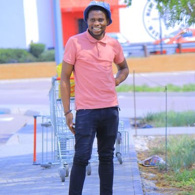 Thulani2llz's profile picture. Thambo lenyoka lihlab'elimzondayo