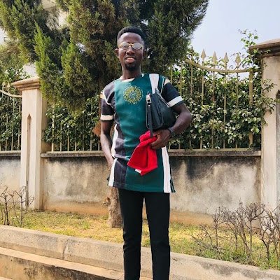 EBENEZERTU40074's profile picture. 