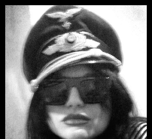 dollymango's profile picture. 