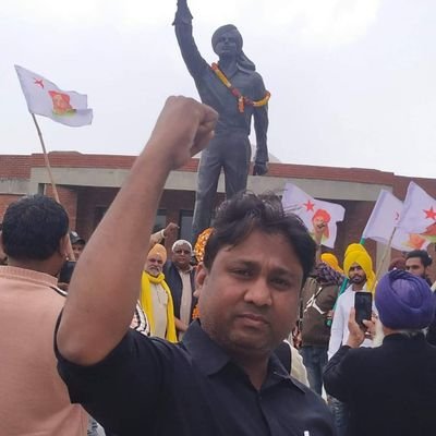 Chandigarh | AAPian | Political Strategist | AK Promotions - https://t.co/CgqChVILVz