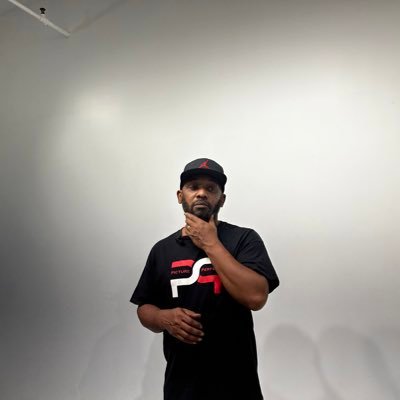 HaginsSkylyn's profile picture. This is the new account for #Teamskyward which included #Itstheplaylistyall #ExposeTV #WeGotDaJamzRadio and more!