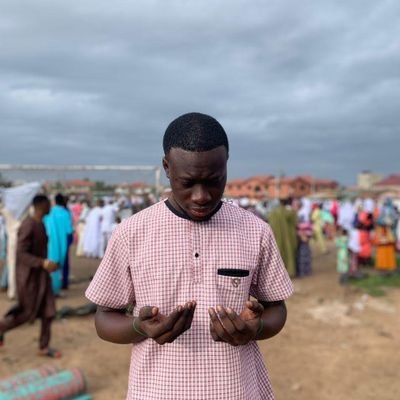 Movie addicted🎬 🤝
City Fan🩵 || Medikal 💯🎶 || Hardware & Software 💻