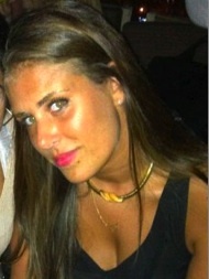 holliebrynn's profile picture. 