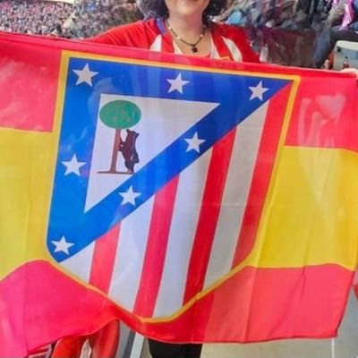 Evidinami's profile picture. Socia colchonera a muerte gracias a mi padre y a mi madre😍!!El Atleti es una forma de vida elegida por mí, y no pienso cambiar!!❤🤍❤ #contratodoycontratodos