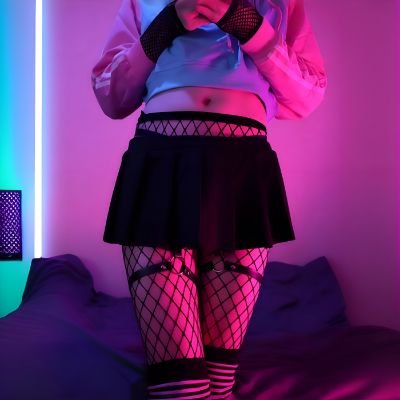 NSFW 🔞 Pan 🏳️‍🌈 🇫🇷 French Femboy 👗 Furry Yeen 🐺 Puppy 🐶  23 🎂

Wishlist: https://t.co/XnDTxJ3I2s