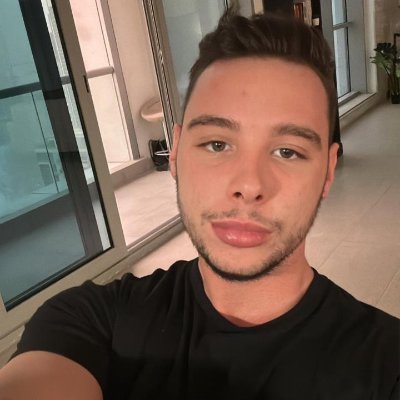 ThomasMacorig's profile picture. 👇🏼👇🏼👇🏼