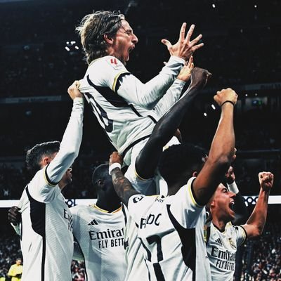 Spreading love for the biggest club in the word, Real Madrid.