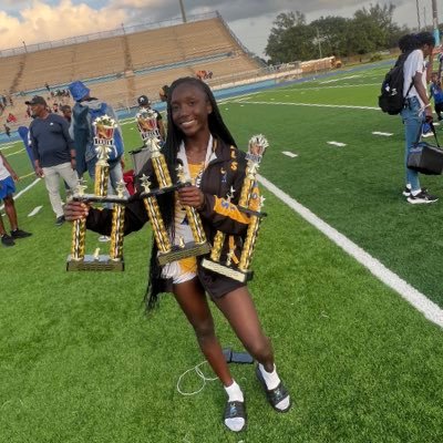 Track and field• 2021 National Champion 400m• 400m state champion 2023• Miami Northwestern💙💛•Class of 2025| PR: 400m-53.53, 200m-23.47, 100m-11.71