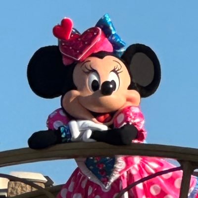 Disney大好き❤︎共通🔰❤︎ﾐｷﾐﾆ❤︎ﾘﾄﾙｸﾞﾘｰﾝﾒﾝ❤︎無言フォロー失礼します🙇‍♀️❤︎土日祝に子連れでディズニー👶❤︎月1〜2でIN✨❤︎最近📷買いました🔰💦