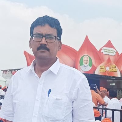 Dist. Vice President, Bjp Data Management wing, Tirupur North 
நீ எதை நினைக்கிறாயோ அதுவாக ஆகிறாய். உன்னை வலிமை படைத்தவன் என நினைத்தால் வலிமை படைத்தவன் ஆவாய்.