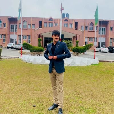 AMC_27🩺
MBBS 3/5🤍
Cadet👮‍♂️
No One is Special👊
I love me🤗
Nature Lover🌺
Attan🙋🏻‍♂️