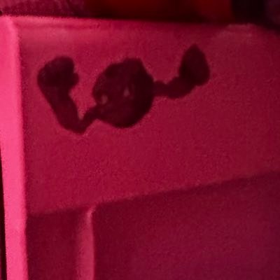 yamiatsuwu's profile picture. dude kinda existing part time