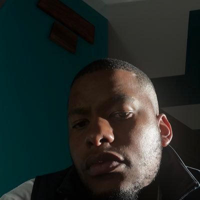 Music Curator. Exploring Marketing . Information Systems Graduate.👨🏽💻