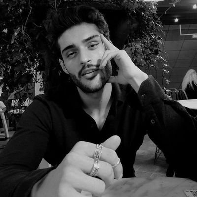 ||•Tennis 🎾 & Cricket 🏏Enthusiast•||🎾- @carlosalcaraz @iga_swiatek •||•🏏-@imvkohli•||•Cinephile🎬 & Music Lover🎧•||•Love Quoting Love Related Quotes🖤•||