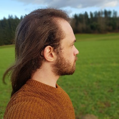 Just some dude who does some gamedev, music production and art
Game Design & Graphics student at Uppsala University
he/him