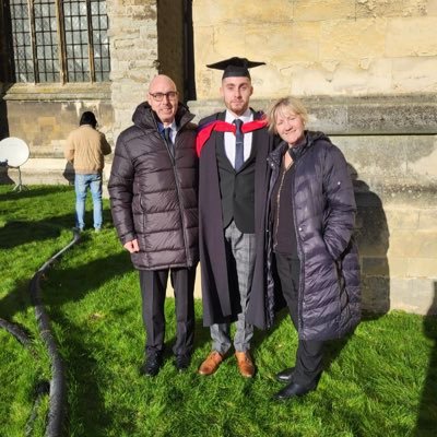 ScottBanks19's profile picture. @TheGillsFC 💙