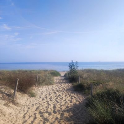 Nina_Lila79's profile picture. Mögen alle Wesen glücklich sein 😌
Z. Zt. mehr offline als online... 


#AfDgehoertnichtzuDeutschland
#MeineNationalitätMensch #FairerUmgangMiteinander