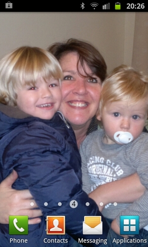 jo33clare's profile picture. 