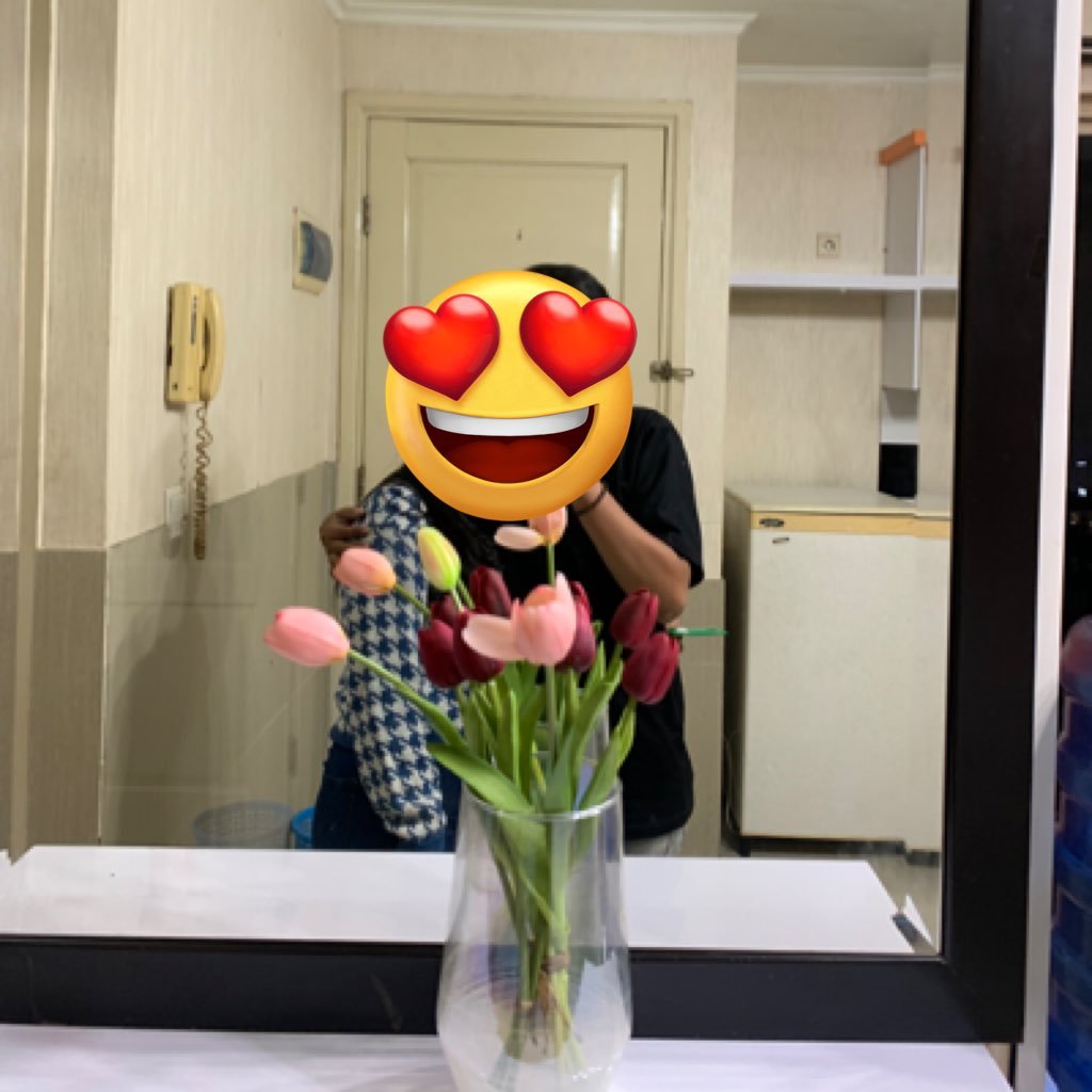 M27/F24. utamakan silaturahmi,MMF/FFM wife BI🌈,soft/hard swing bisa dibicarakan. single?money oriented💶 akun wf? @tinahotmom
