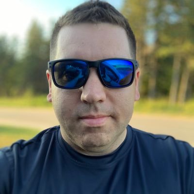 SimonDesjardins's profile picture. Gestionnaire, enseignant et passionné du domaine de la sécurité publique