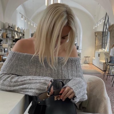 •Business Coach 📊 •Fx & Crypto Trader 💻 -iTeach & iMentorkg! DM let’s build a bank 🫨