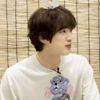 βͺοΈ is β’ π§π»βπ (@abyiebss) 's Twitter Profile