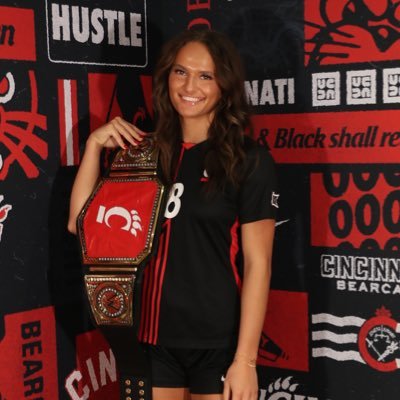 DorseyDru's profile picture. assumption ‘25|| cincinnati ‘29