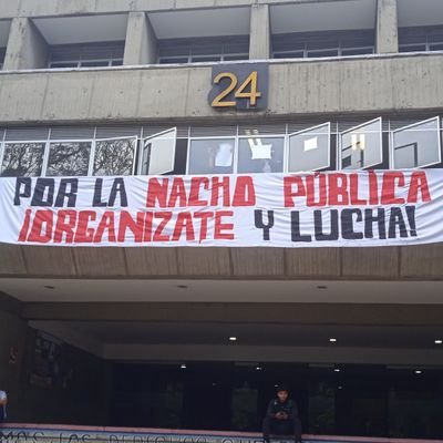 Melomano salsero, más paisa que la arepa
Ciencia Política
• Oficina Estudiantil UN
• Ciudad en Movimiento
• Congreso de los Pueblos