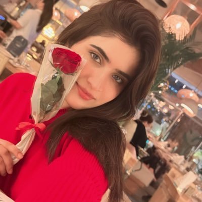 IamAliZa___'s profile picture. 𝐅𝐨𝐥𝐥𝐨𝐰 𝐦𝐞 𝐅𝐨𝐥𝐥𝐨𝐰 𝐛𝐚𝐜𝐤 💯