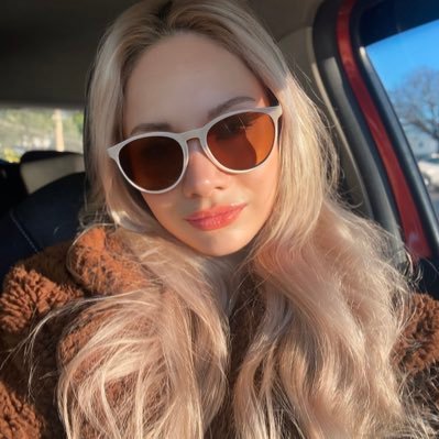 smaleyna1925's profile picture. 𝐀𝐃𝐔̈ 📊 𝐈𝐧𝐭𝐞𝐫𝐧𝐚𝐭𝐢𝐨𝐧𝐚𝐥 𝐓𝐫𝐚𝐝𝐞 𝐚𝐧𝐝 𝐅𝐢𝐧𝐚𝐧𝐜𝐞