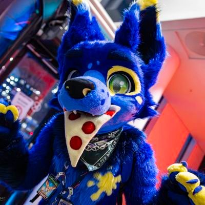 Icelandic blue fen fen, male (he/him)/Taken by an adorable kitten aka. @MeepsKittenAD 💜 /23/dms open (+18 account)
Fursuit by @GentleFurStudio AD: @Pringle_fen