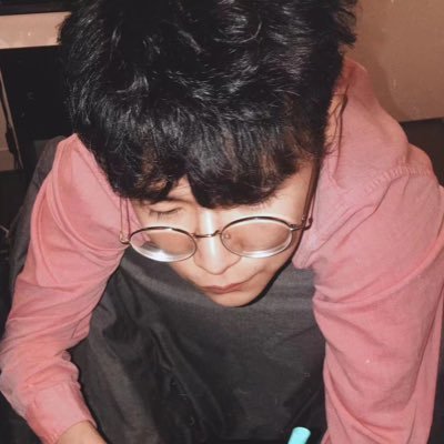 ZihaoLi31265899's profile picture. A humble student, a fool, bipolar🌗🏳️‍🌈