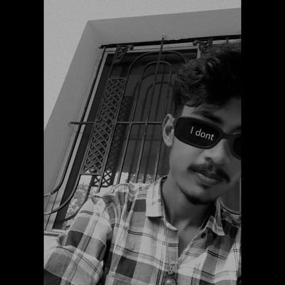 Gauravvvm's profile picture. ~ No Risk , No Story 🍃                                                                                               Car Enthusiasts 🏁🏎️💨