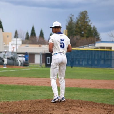 Oakmont HS '25 Varsity | Athlete 911 25' | RHP/OF | 6'3 195 | 3.5 Gpa |