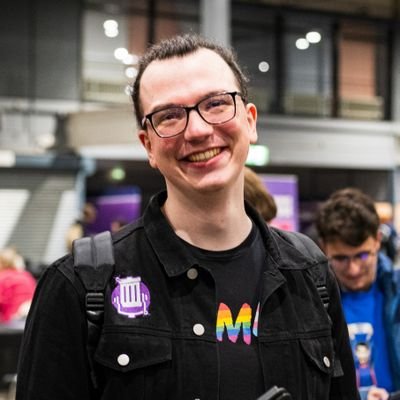 LolomirNL's profile picture. Dutch Computing Scientist @Ordina | @SanderWojcik's younger brother